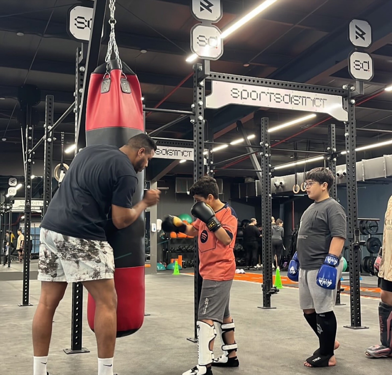 Coach Jamal kickboxing session at Sports District